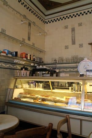 Essen und Trinken in Köln: Metzgerei Schmitz
