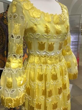 Kleid Paola Dresses - 250 Jahre Mode - Die Ausstellung im Historischen und Völkerkundemuseum in St. Gallen