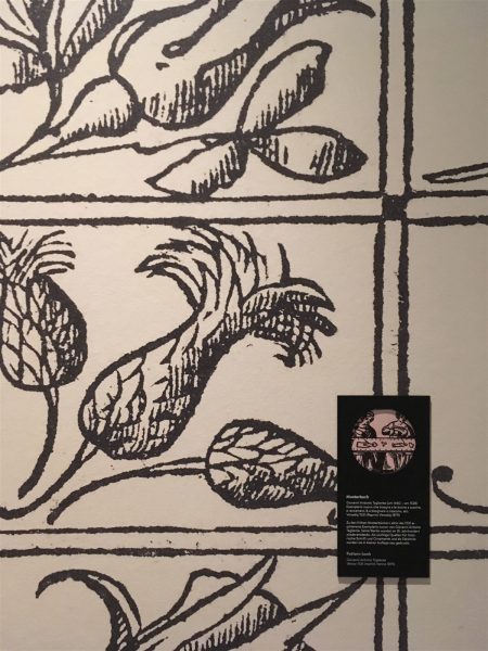 History in Fashion - 1500 Jahre Stickerei in der Mode im Grassimuseum in Leipzig