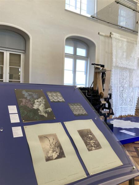 Nouveautes - Ausstellung im Kunstgewerbemuseum im Schloss Pillnitz